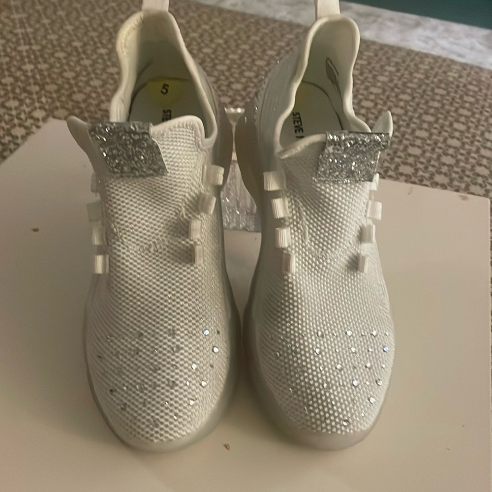 Steve Madden glitter sneaks sz5